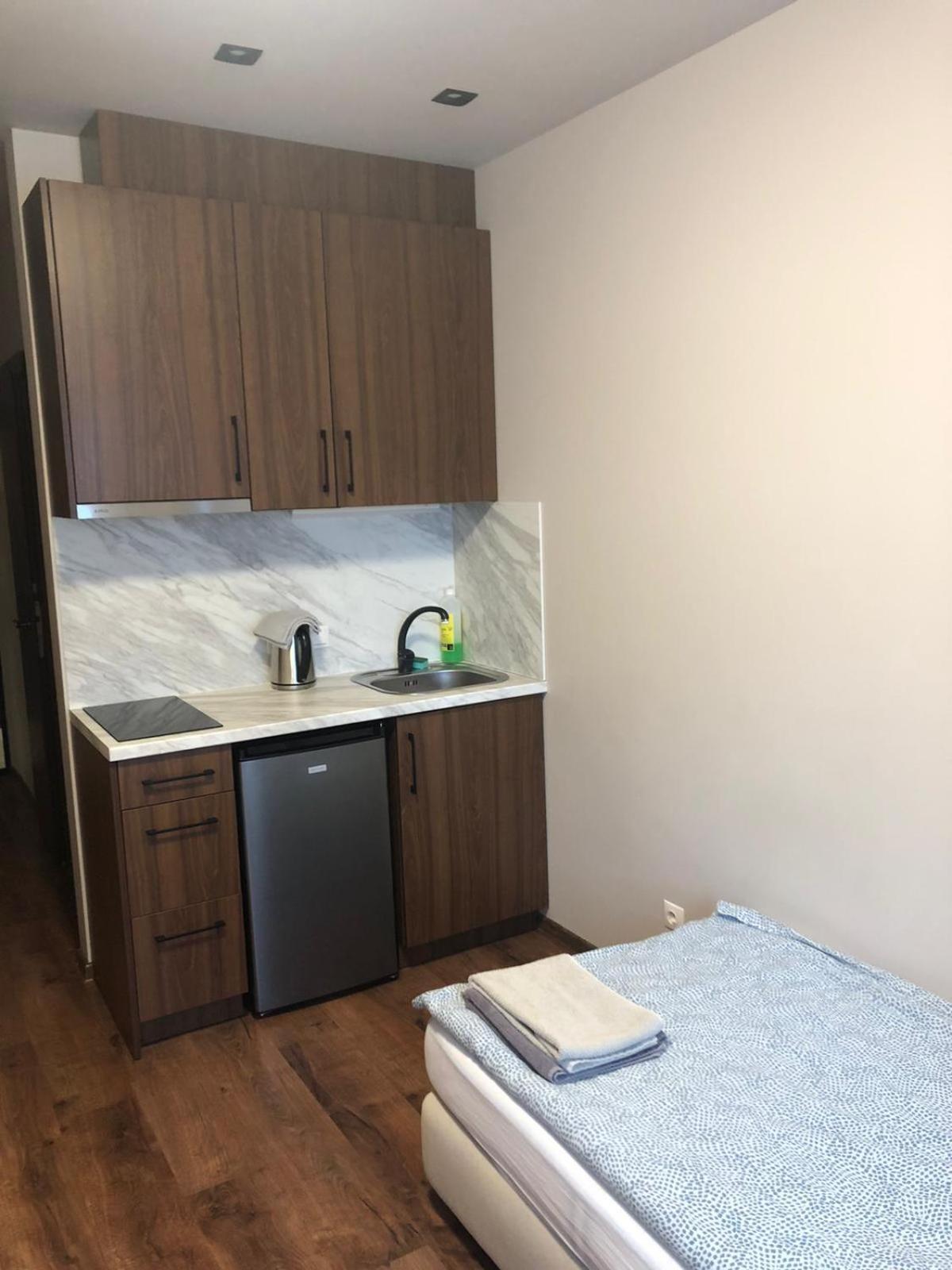 Rvr Smart Apart With Self Check In Riga Esterno foto
